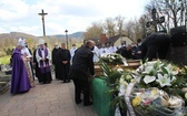 Ostatnie pożegnanie ks. prof. Józefa Kiedosa w Jaworzu - Msza św. pogrzebowa