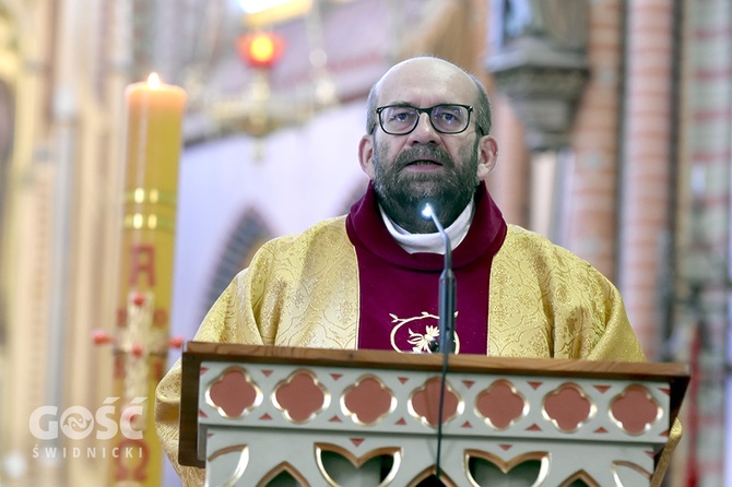 Bielawa. Rekolekcje z o. Knotzem - zaprasza na wyjątkowe spotkanie dla małżeństw