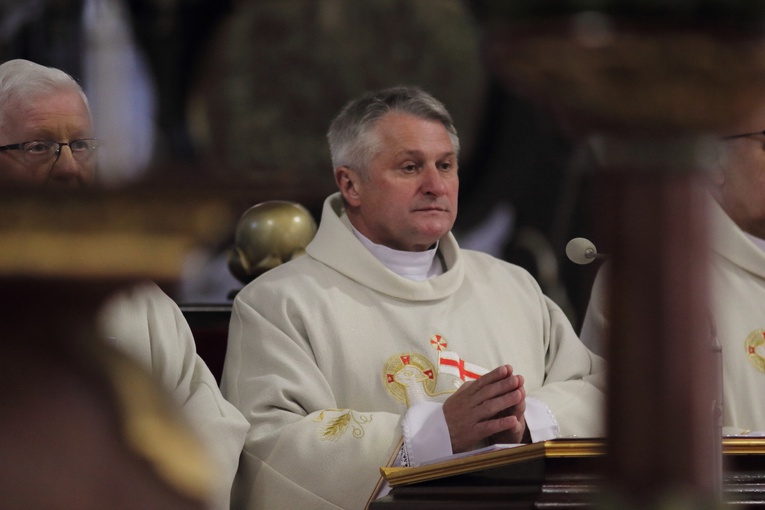 Motocykliści u Matki