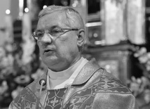 Zmarł proboszcz parafii w Mędrzechowie
