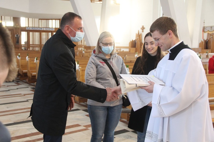 Dębica. Podziękowanie młodym za pomoc seniorom