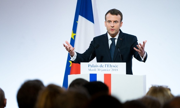 Francja: Pałac Elizejski nie ujawnia zarobków prezydenta Macrona
