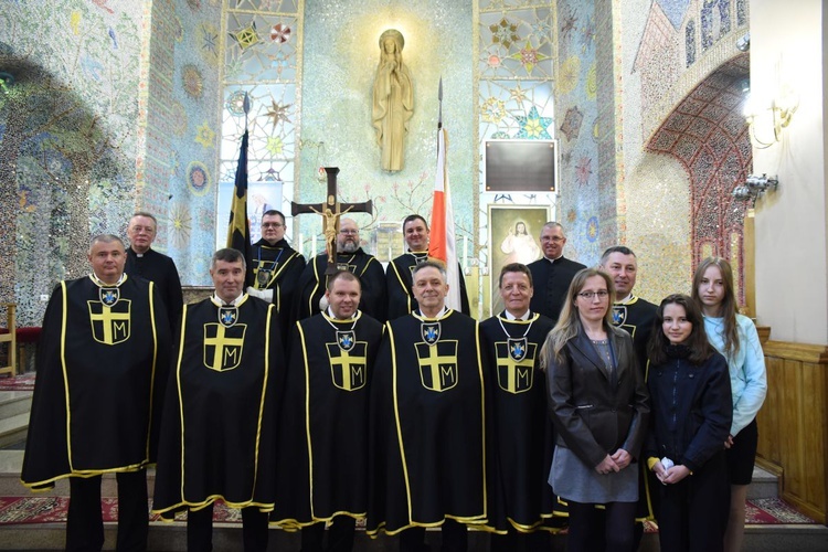 Chorągiew pw. Wniebowzięcia NMP Królowej Krynickich Zdrojów