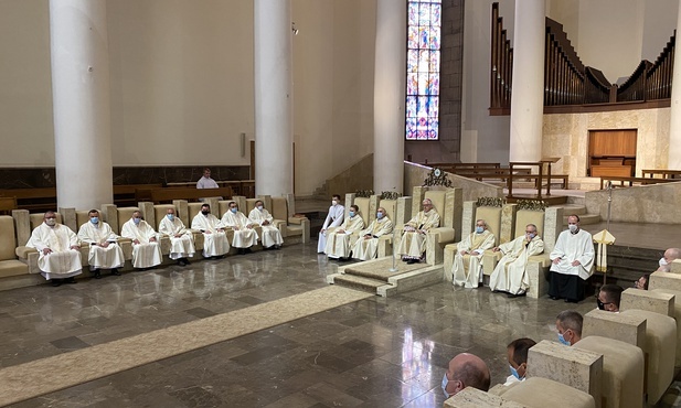 Abp Skworc do kapłanów: Duch Święty przemienia nas opornych i aktywuje w nas swoje dary