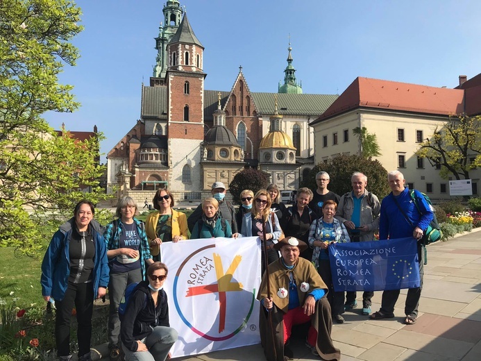 Z Krakowa do Rzymu. Wyruszyła pielgrzymka szlakiem Romea Strata