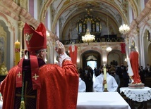 Błogosławieństwo bierzmowanych.