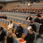 Tarnów. Konferencja o rodzinie i odznaczenie ks. Władysława Szewczyka