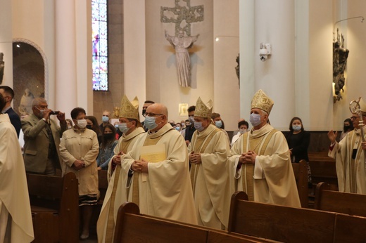 Katowice. Święcenia prezbiteratu (2)