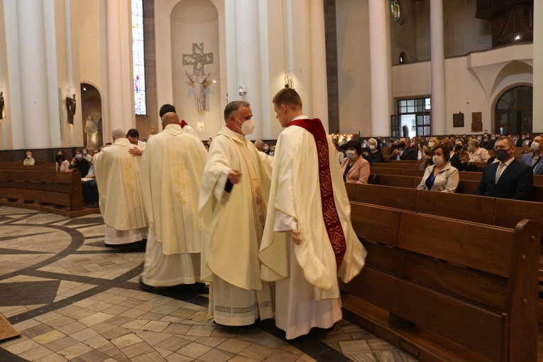 Katowice. Święcenia prezbiteratu (2)