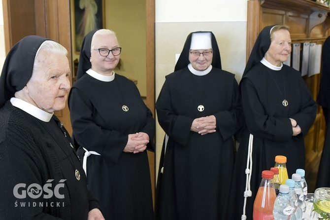 60-lecie profesji siedmiu franciszkanek i jeden złoty jubileusz