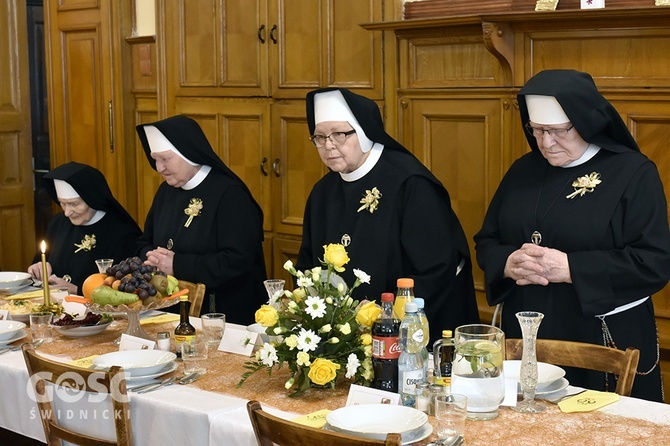 60-lecie profesji siedmiu franciszkanek i jeden złoty jubileusz