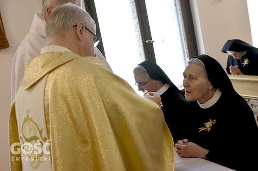 60-lecie profesji siedmiu franciszkanek i jeden złoty jubileusz