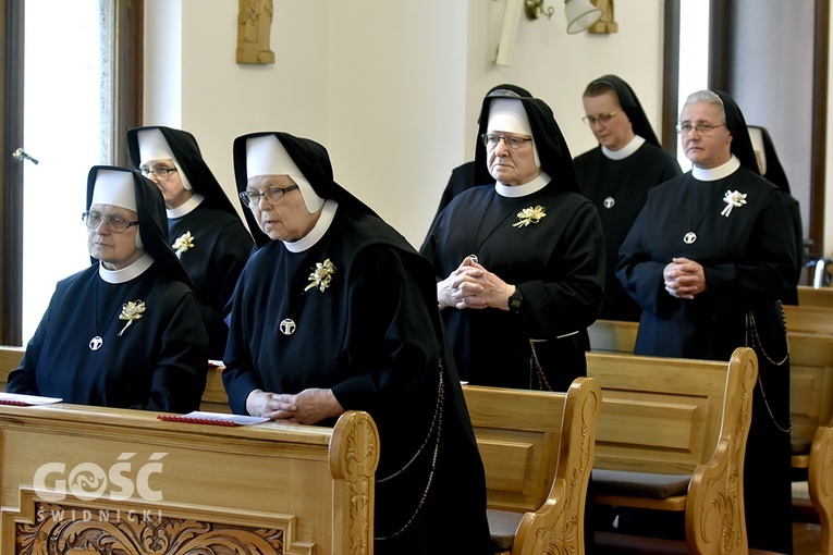 60-lecie profesji siedmiu franciszkanek i jeden złoty jubileusz