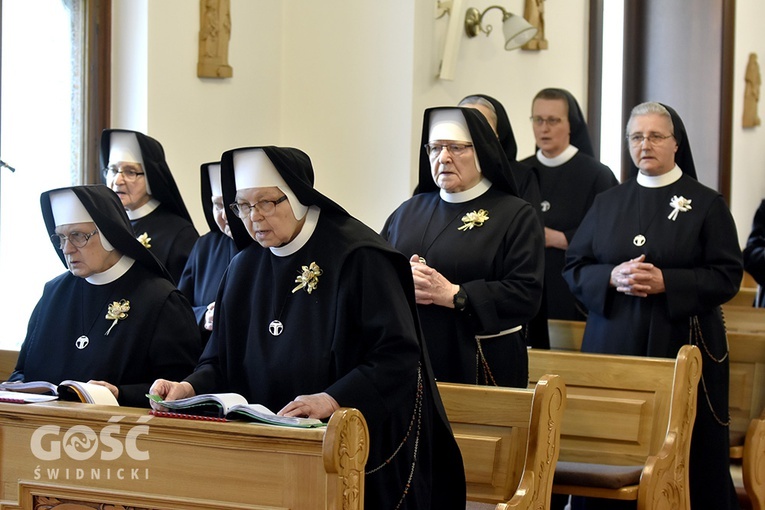 60-lecie profesji siedmiu franciszkanek i jeden złoty jubileusz