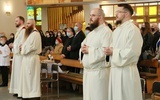 Dwóch nowych kapłanów i dwóch nowych diakonów mają bracia kapucyni.
