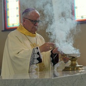 Konsekracja ołtarza w kościele św. Macieja w Zabrzu