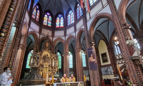 121 lat temu została poświęcona gliwicka katedra