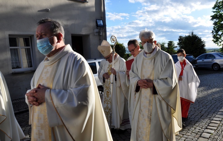 Święcenia ks. Dariusza Karbowskiego w Głogówku