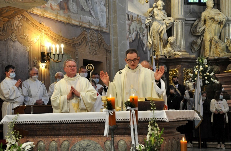 Święcenia ks. Dariusza Karbowskiego w Głogówku