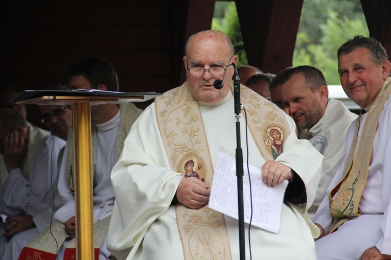 "Wawrzyny" i nie tylko modlą się za "Orzecha"