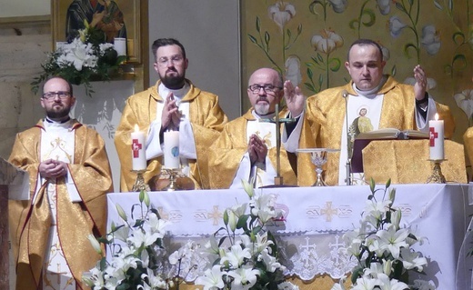 Diecezjalna pielgrzymka Domowego Kościoła do św. Józefa na Złotych Łanach