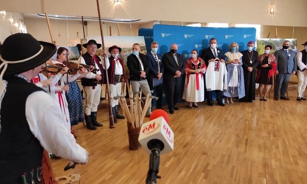 Radziechowy-Wieprz. Zainaugurowano Rok Górali w województwie śląskim