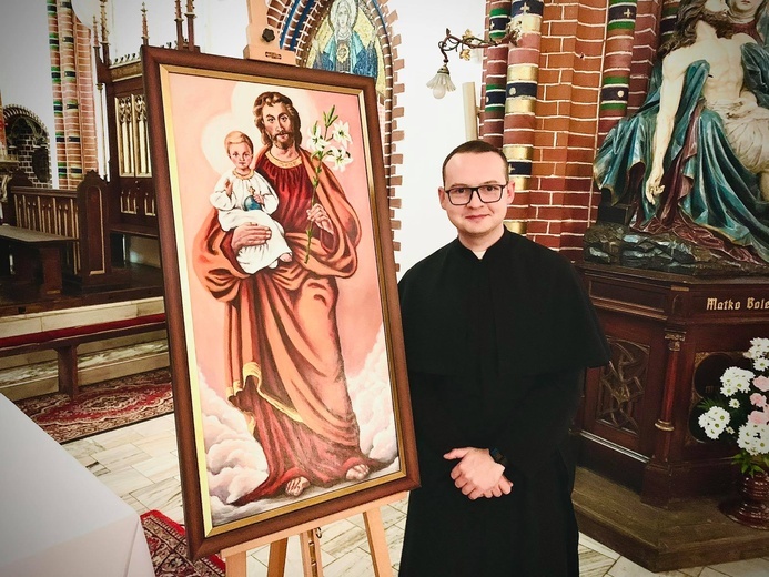 Pallotyn przy obrazie obecnym w czasie cyklu konferencji.