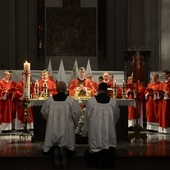 Msza św. w bazylice Mariackiej to centralny punkt uroczystości Zesłania Ducha Świętego w archidiecezji gdańskiej.