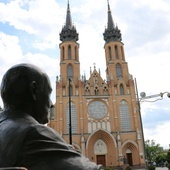 Ławeczka Stanisława Mikołajczyka w Radomiu