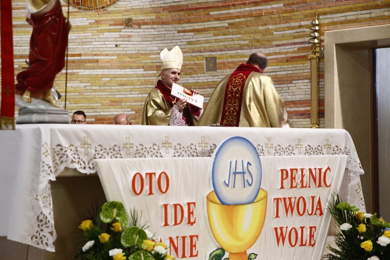 Święcenia kapłańskie ks. Pawła Gulki SDB w Bytomiu