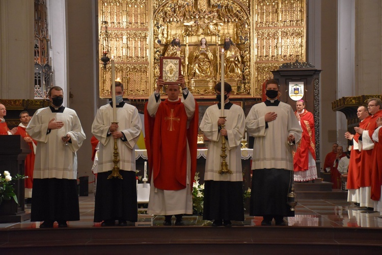 Nocna Msza św. na Zesłanie Ducha Świętego 2021