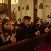 Rzepin. Czuwanie dla młodzieży przygotowującej się do bierzmowania