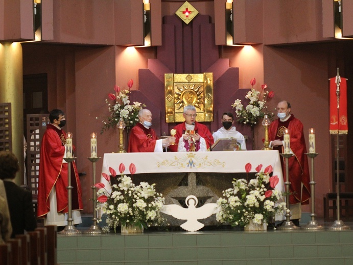 Wigilia Zesłania Ducha Świętego w kościele pw. NMP Królowej Pokoju