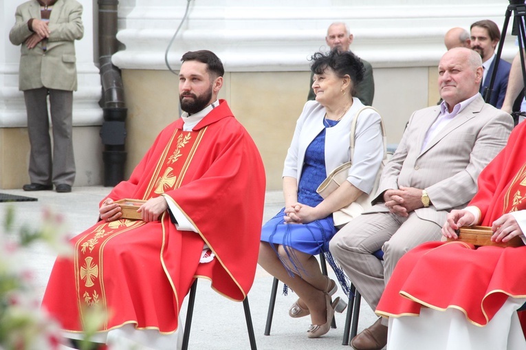 Tuchów. Święcenia kapłańskie 2021