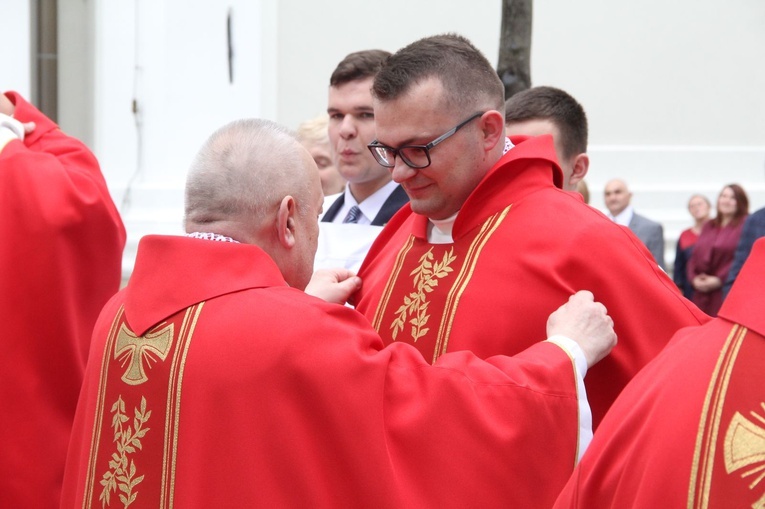 Tuchów. Święcenia kapłańskie 2021