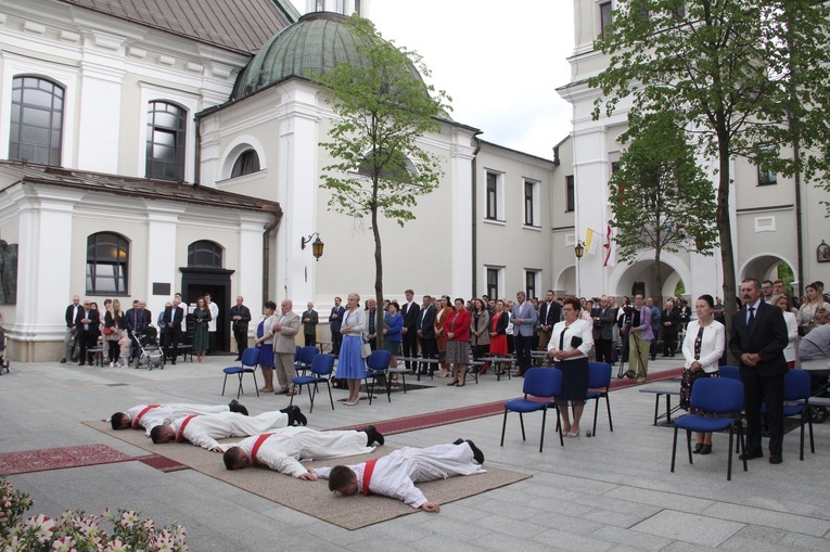 Tuchów. Święcenia kapłańskie 2021