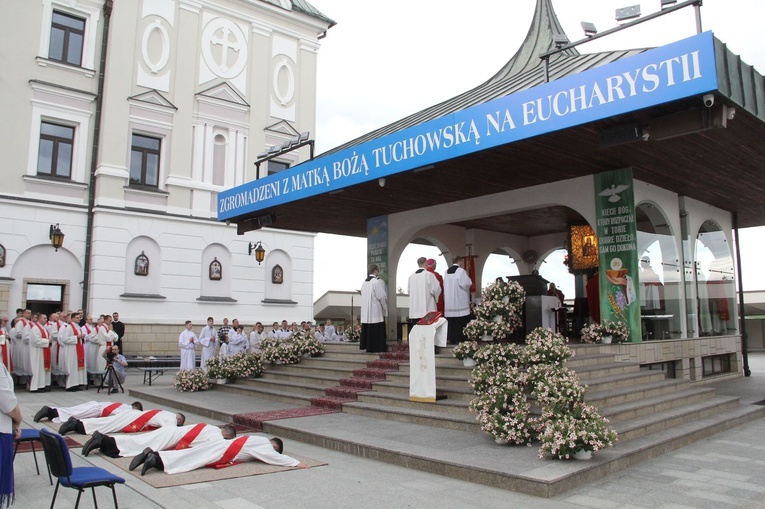 Tuchów. Święcenia kapłańskie 2021