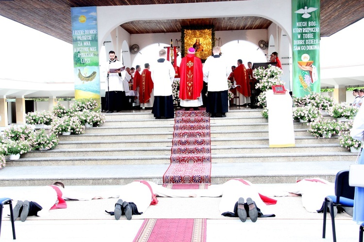 Tuchów. Święcenia kapłańskie 2021