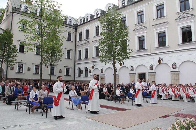 Tuchów. Święcenia kapłańskie 2021