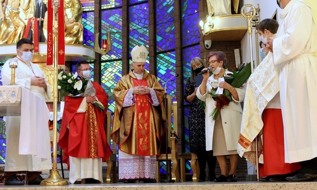 Zapewniamy nie tylko chleb i dach nad głową