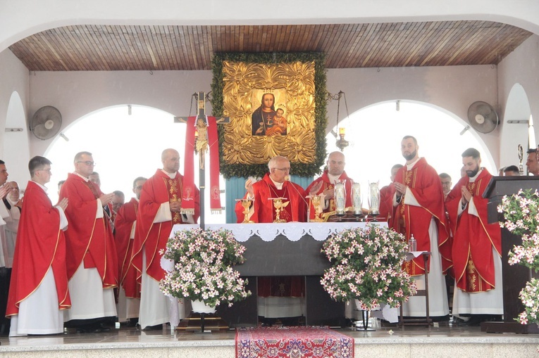 Tuchów. Czterech redemptorystów przyjęło święcenia kapłańskie