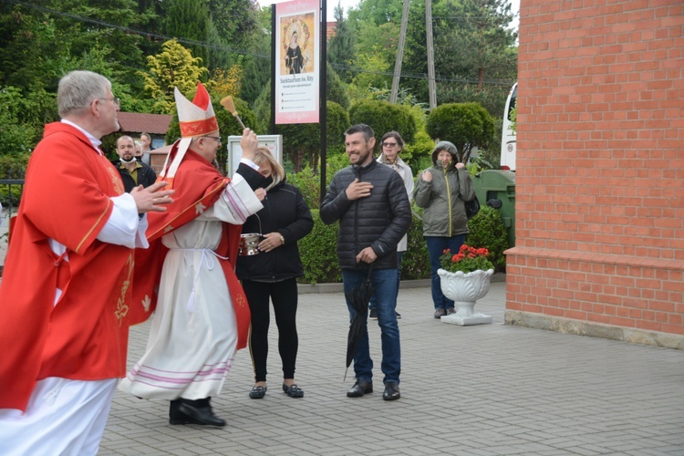 Głębinów. Eucharystia po ustanowieniu Sanktuarium św. Rity