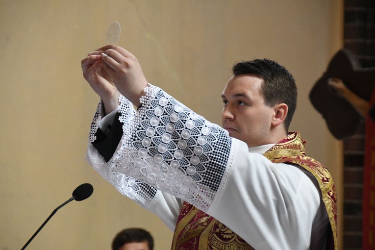 Msza św. prymicyjna ks. Wojciecha Pawliny