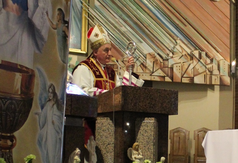 Brzesko. Bierzmowanie w Miłosierdziu, cz. 1