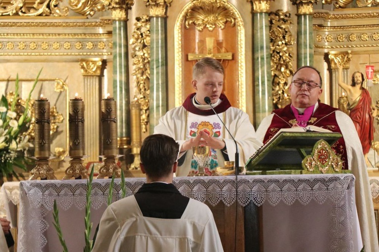 Msza św. prymicyjna ks. Grzegorza Wołocha