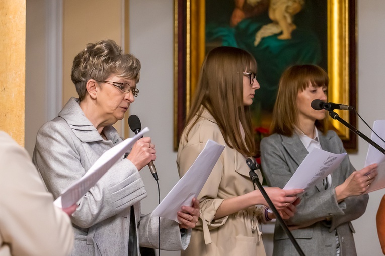 Kutno. Czuwanie przed Zesłaniem Ducha Świętego