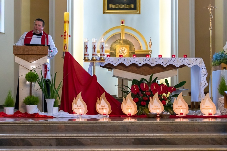 Kutno. Czuwanie przed Zesłaniem Ducha Świętego