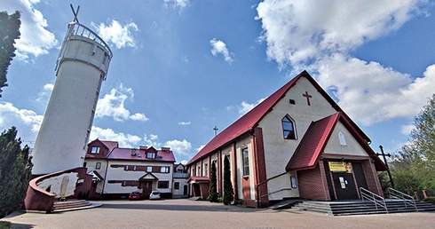 Konsekracja świątyni miała miejsce w maju 2015 roku.