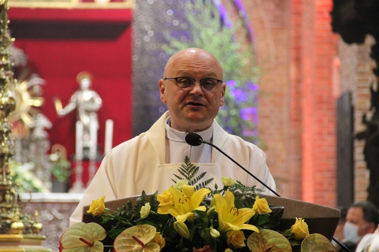 Eucharystia - źródło i szczyt