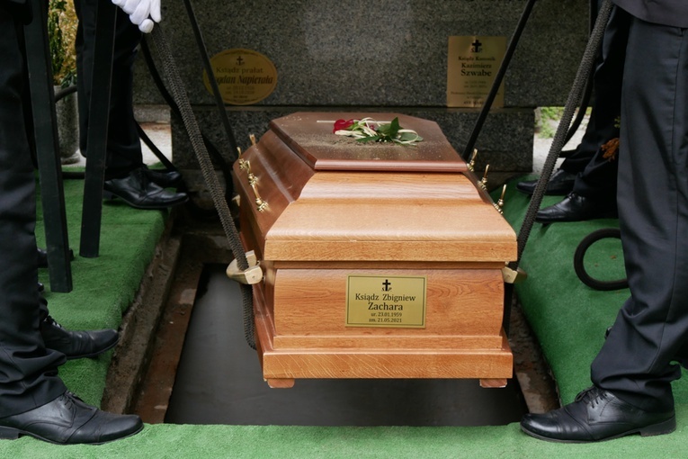 Uroczystości pogrzebowe śp. ks. Zbigniewa Zachary